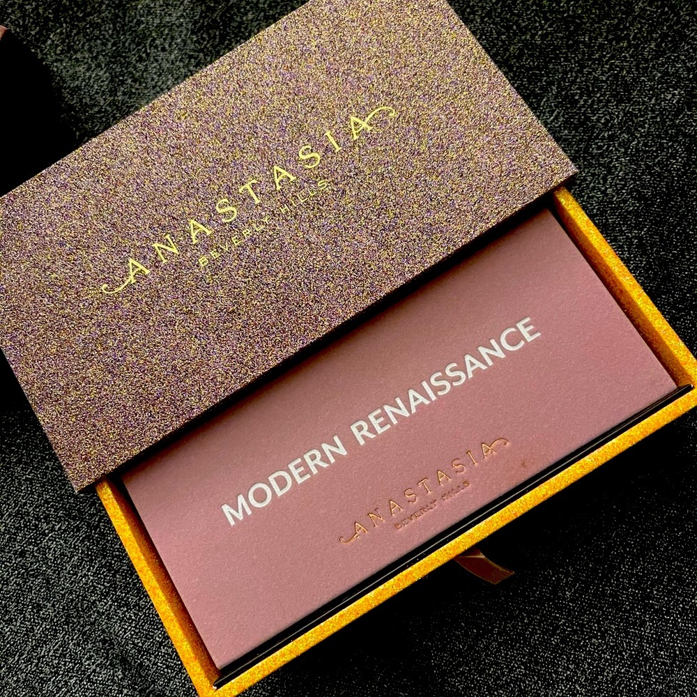 Anastasia Beverly Hills Vault